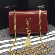 Geantă YSL cu lanț și ciucuri 22 cm din piele lăcuită, roșu închis